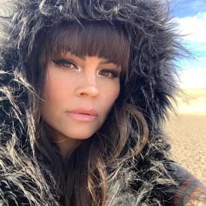 Meet your Posher, Christy